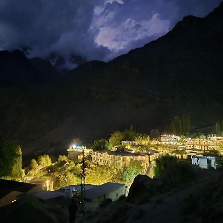 Hunza Roof Hotel Karimabad (Hunza) 객실 사진
